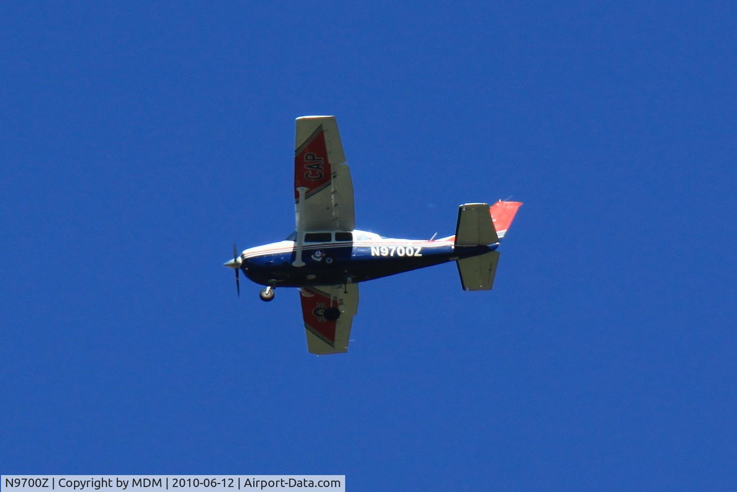 N9700Z, 1982 Cessna U206G Stationair C/N U20606613, Seen flying over Renton WA, 6/12, 2:50PM
