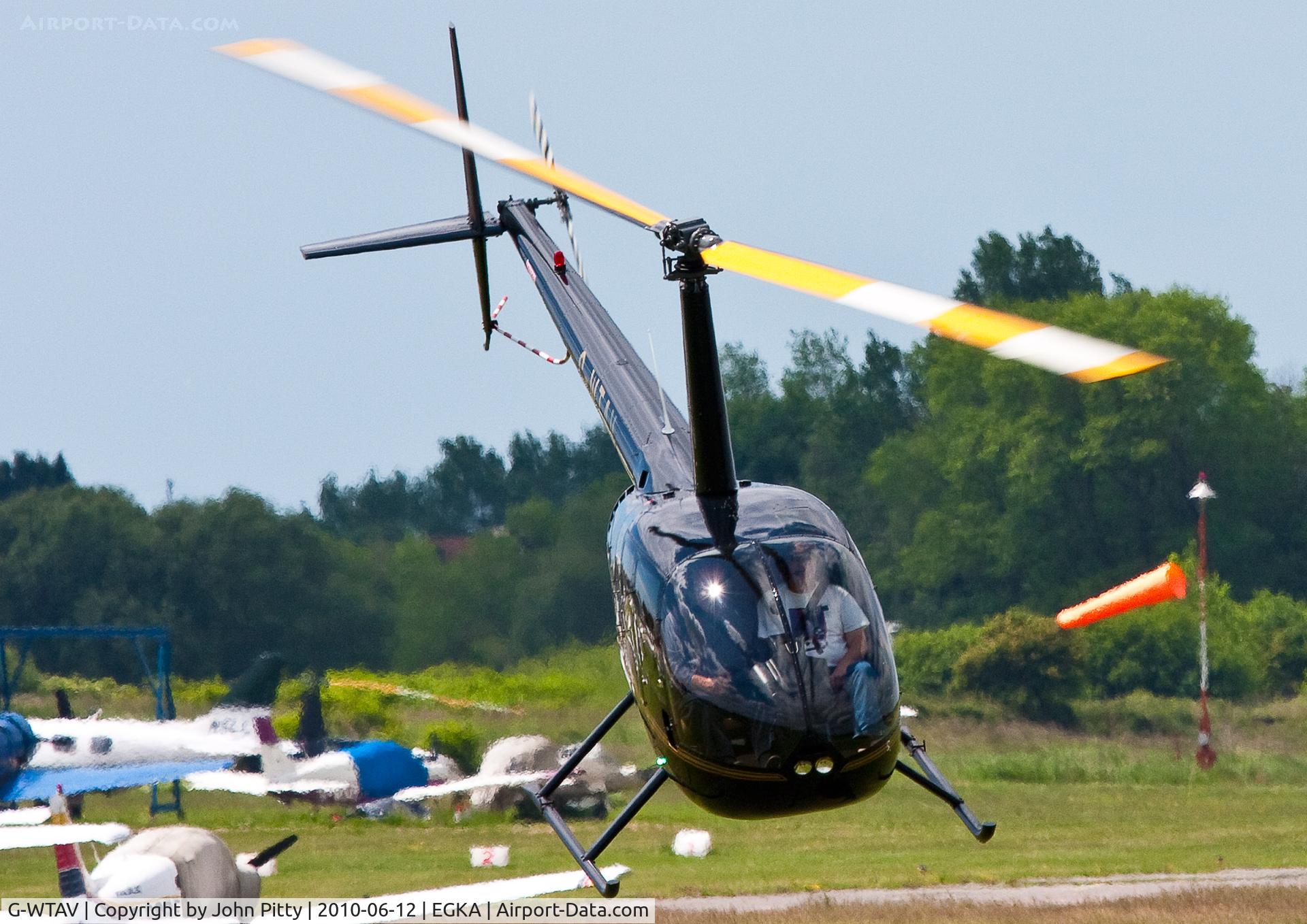 G-WTAV, 2006 Robinson R44 Raven II C/N 11449, Shoreham Airport, West Sussex