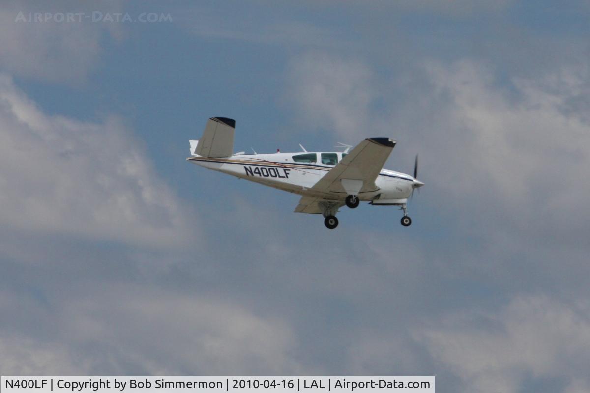 N400LF, 1975 Beech V35B Bonanza C/N D-9825, Arriving at Lakeland, Florida during Sun N Fun 2010.