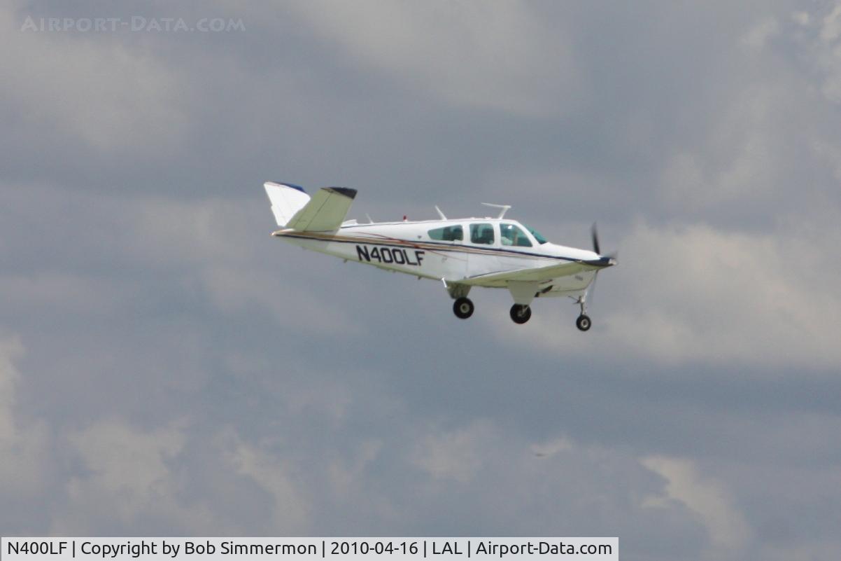 N400LF, 1975 Beech V35B Bonanza C/N D-9825, Arriving at Lakeland, Florida during Sun N Fun 2010.