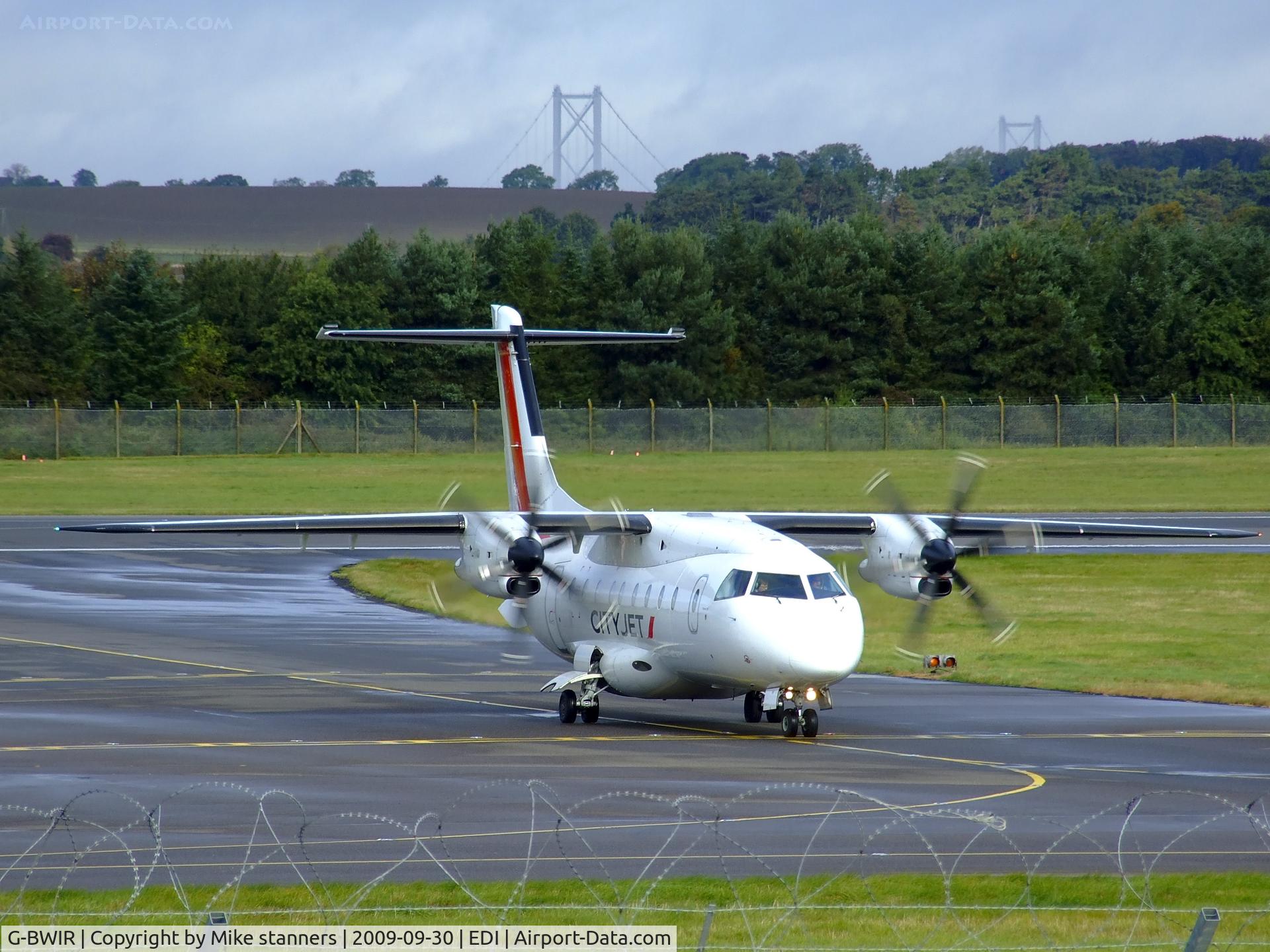 G-BWIR, 1995 Dornier 328-100 C/N 3023, Cityjet DO.328-110 Arrives at EDI