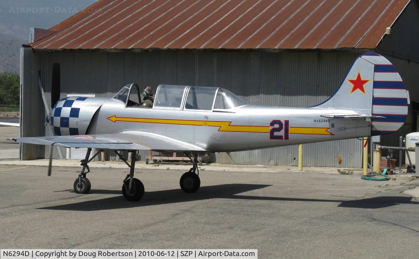 N6294D, 1983 Yakovlev Yak-52 C/N 833611, 1983 Yakovlev YAK 52, Vedeneev (Ivchenko) M-14P 360 Hp, taxi