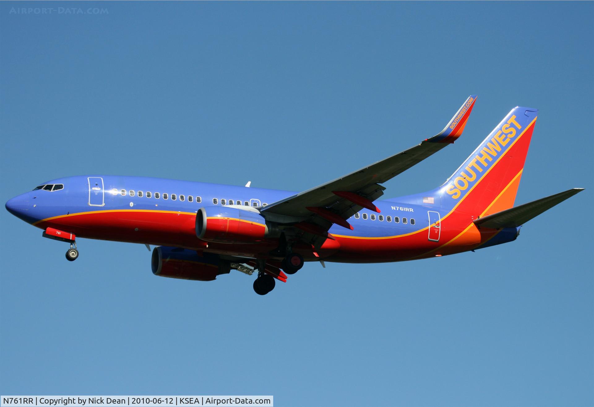 N761RR, 2000 Boeing 737-7H4 C/N 27875, KSEA