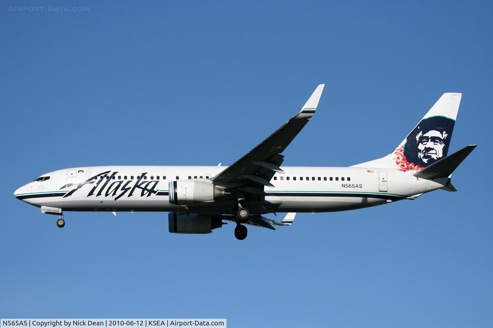 N565AS, 2006 Boeing 737-890 C/N 35181, KSEA