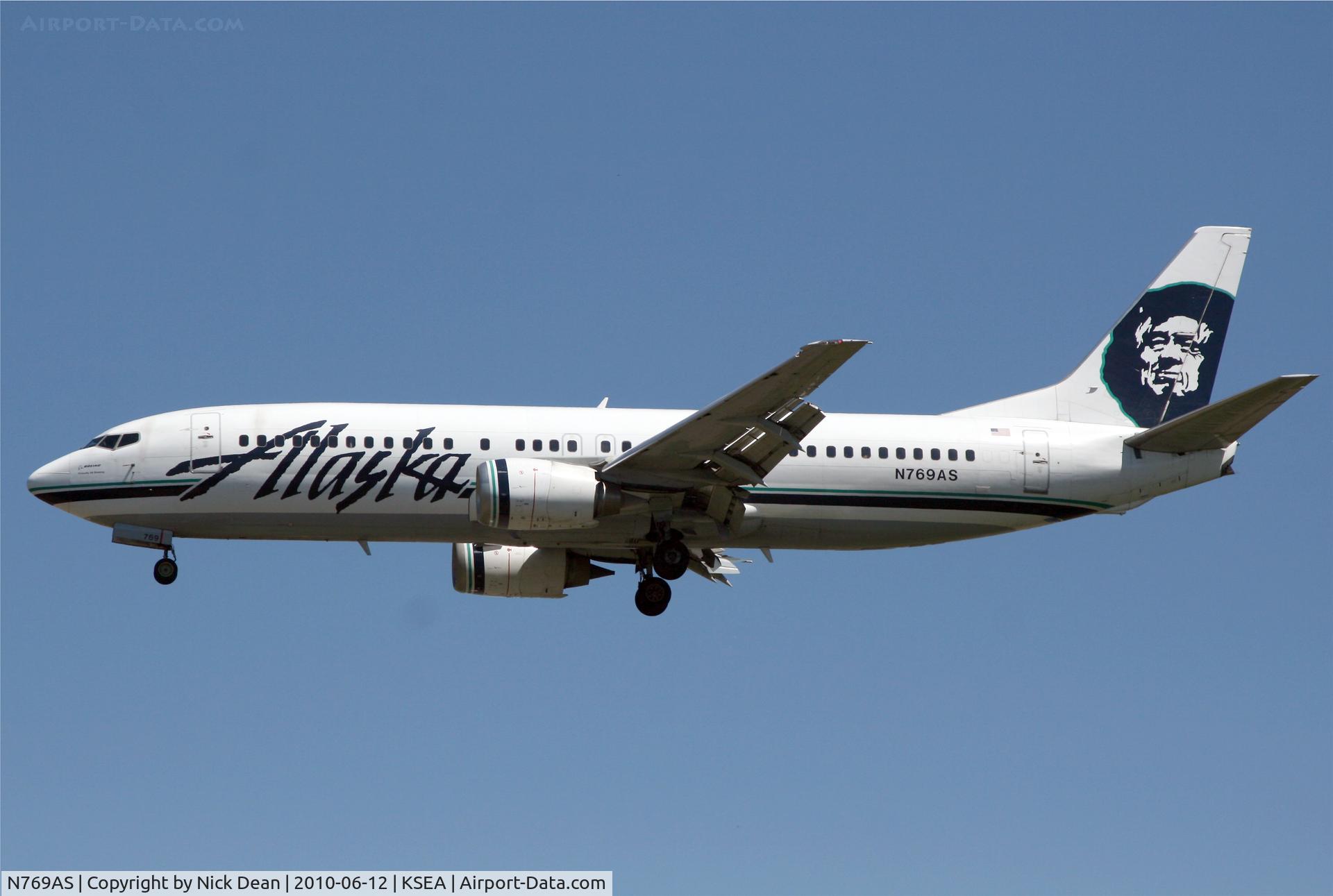 N769AS, 1993 Boeing 737-4Q8 C/N 25103, KSEA