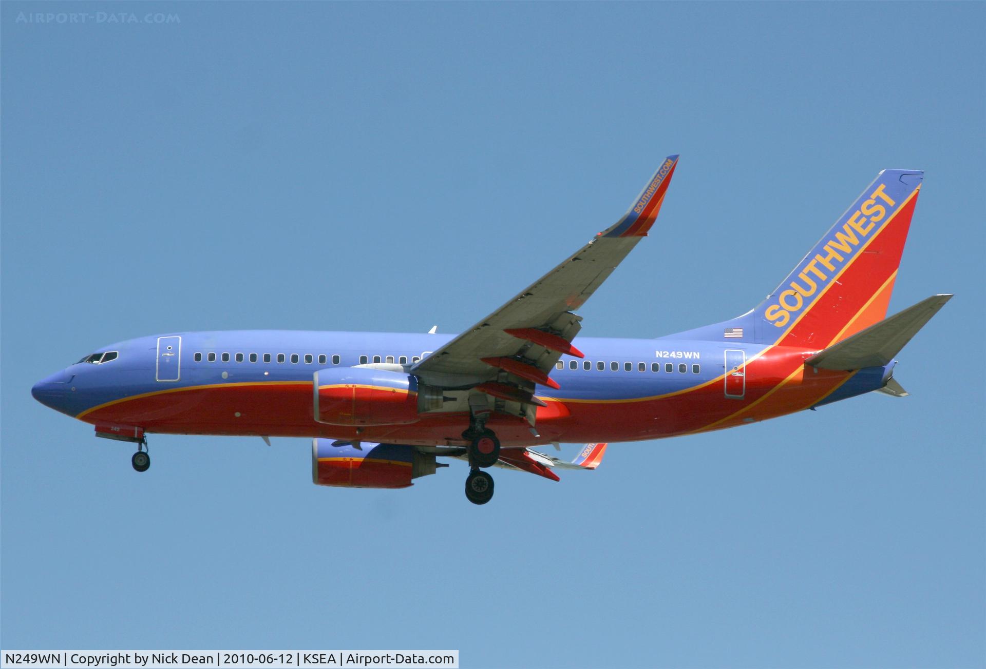 N249WN, 2006 Boeing 737-7H4 C/N 34951, KSEA