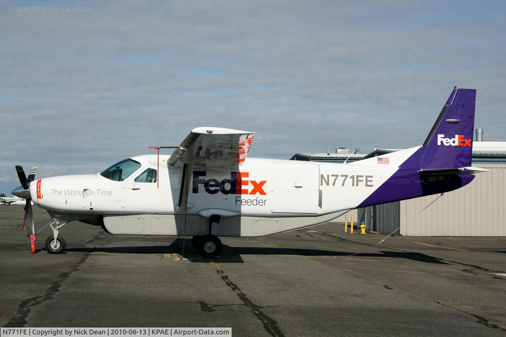 N771FE, 1991 Cessna 208B Grand Caravan C/N 208B0267, KPAE