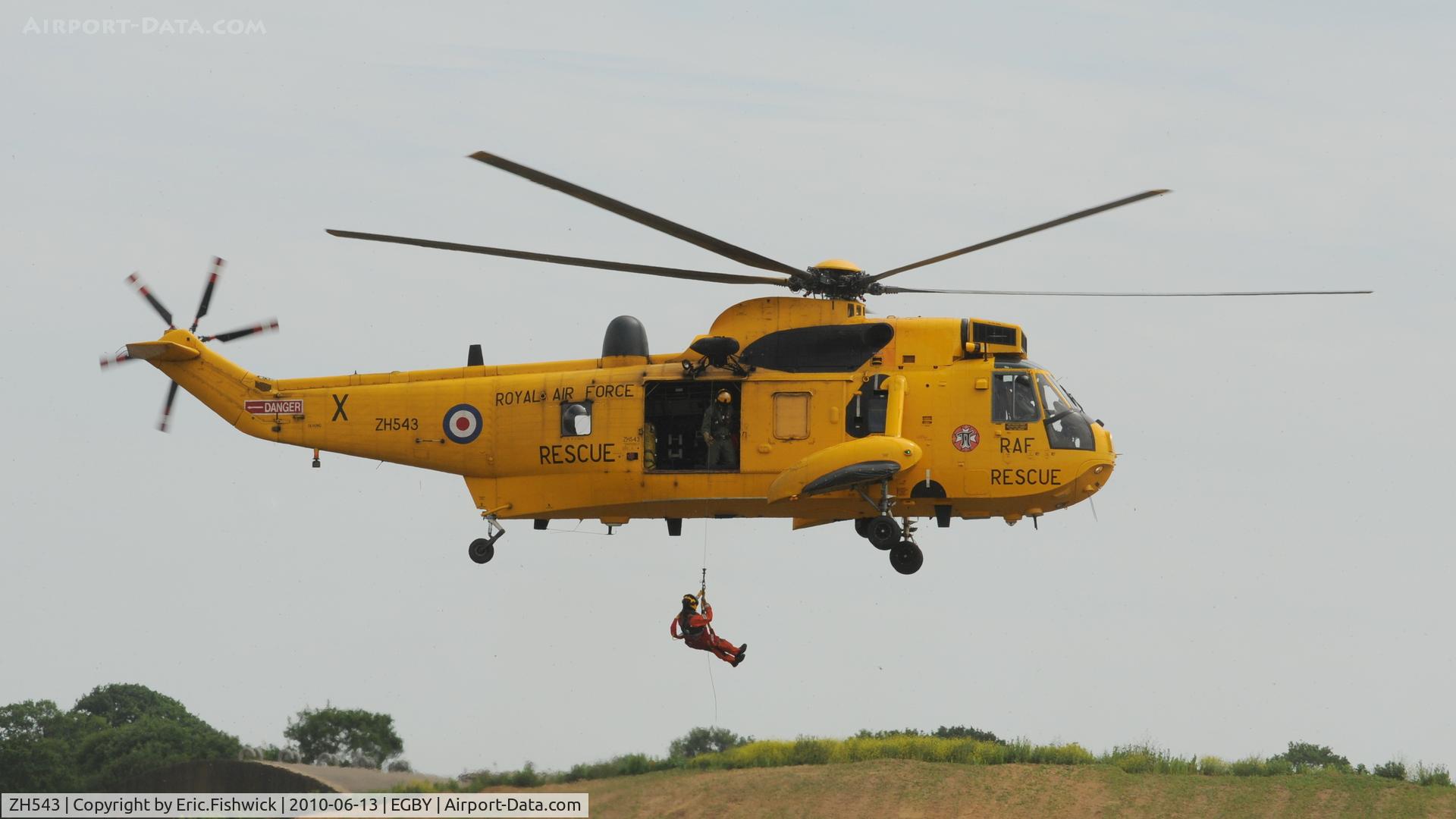 ZH543, Westland Sea King HAR.3A C/N WA1009, 4. ZH543 (22 Squadron 'B' flight) at Bentwaters Park Airshow June 2010