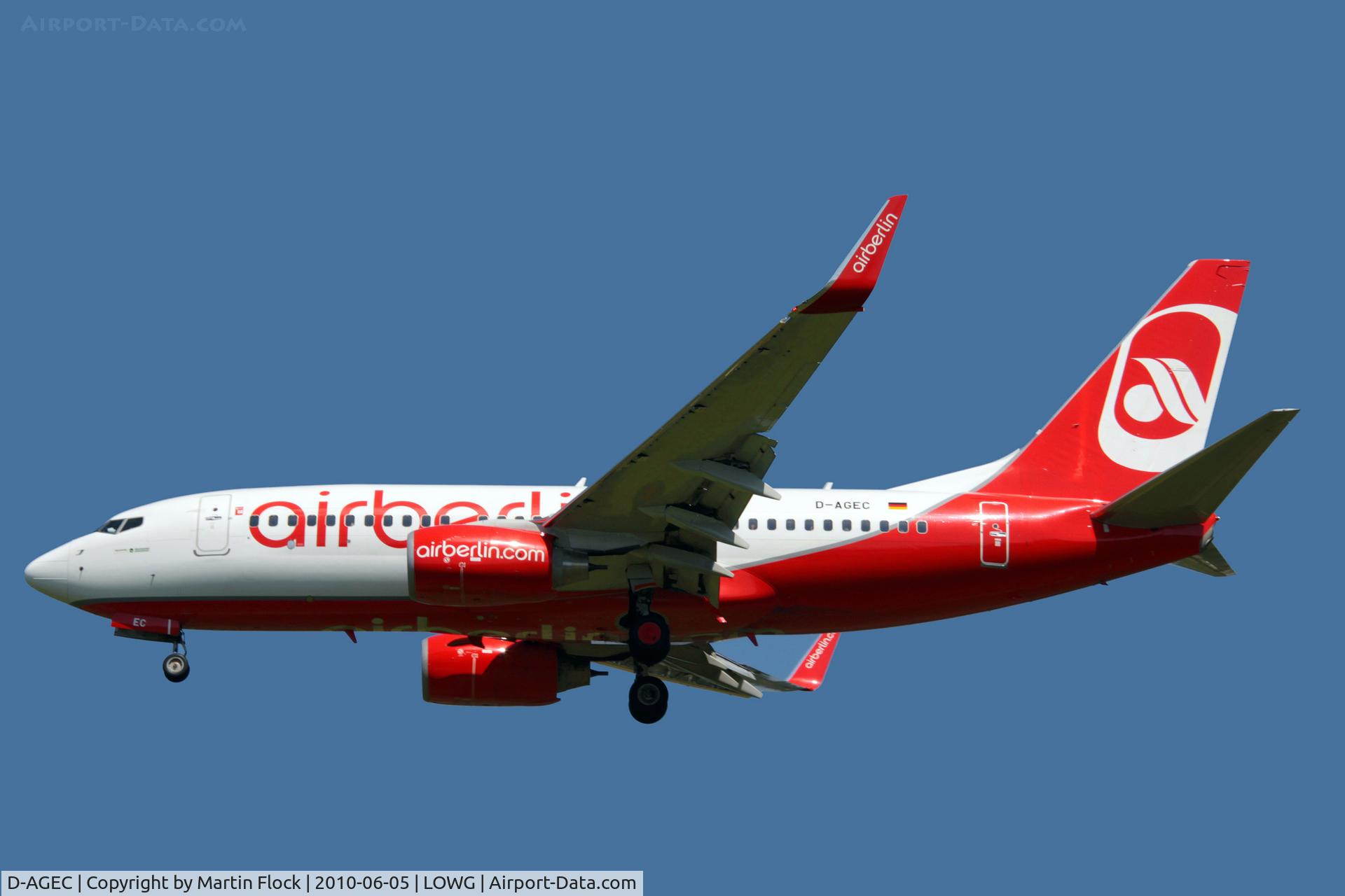 D-AGEC, 2009 Boeing 737-76J C/N 36118, .