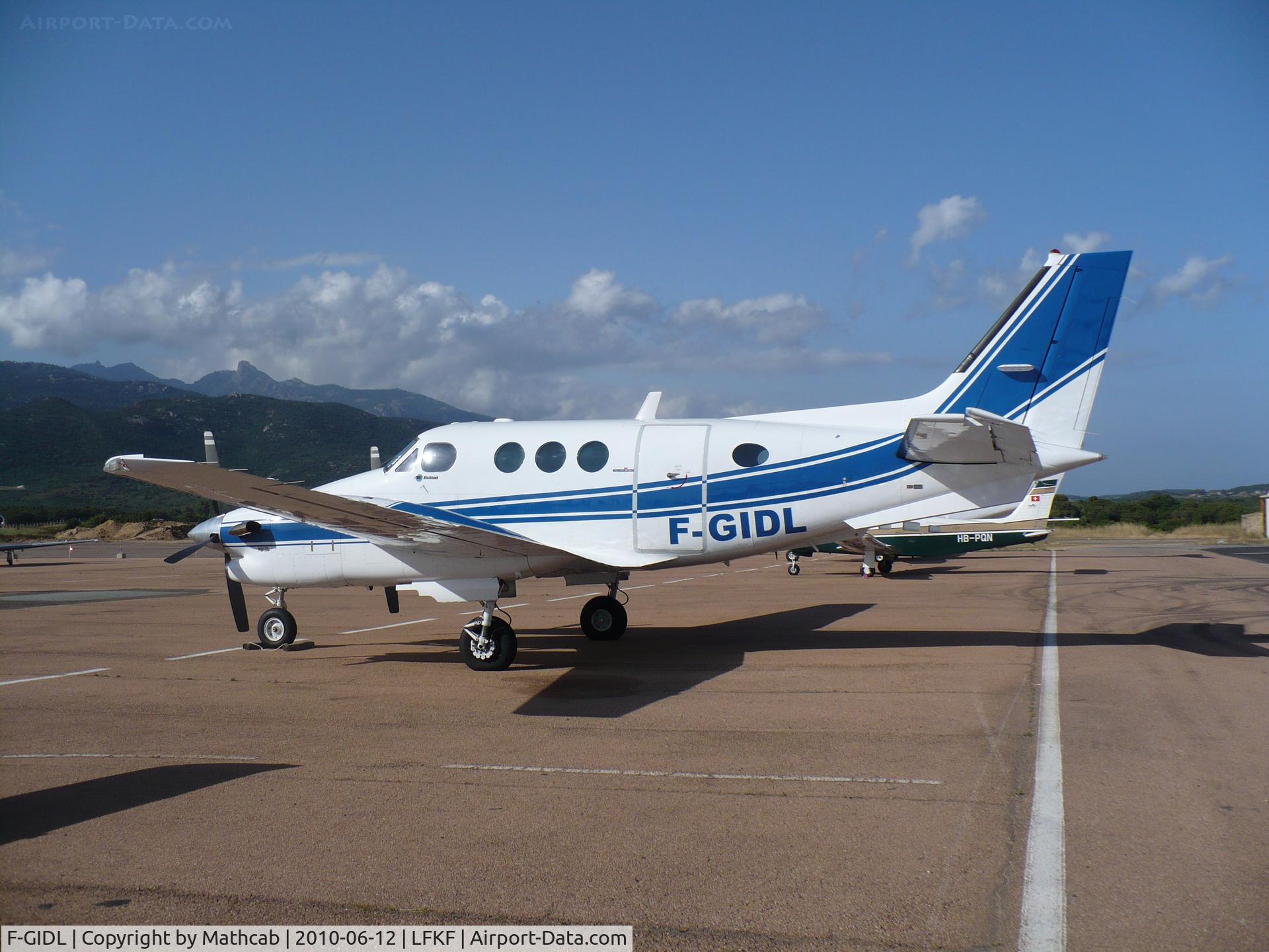 F-GIDL, 1989 Beech C90A King Air King Air C/N LJ-1224, Beech C90A King Air