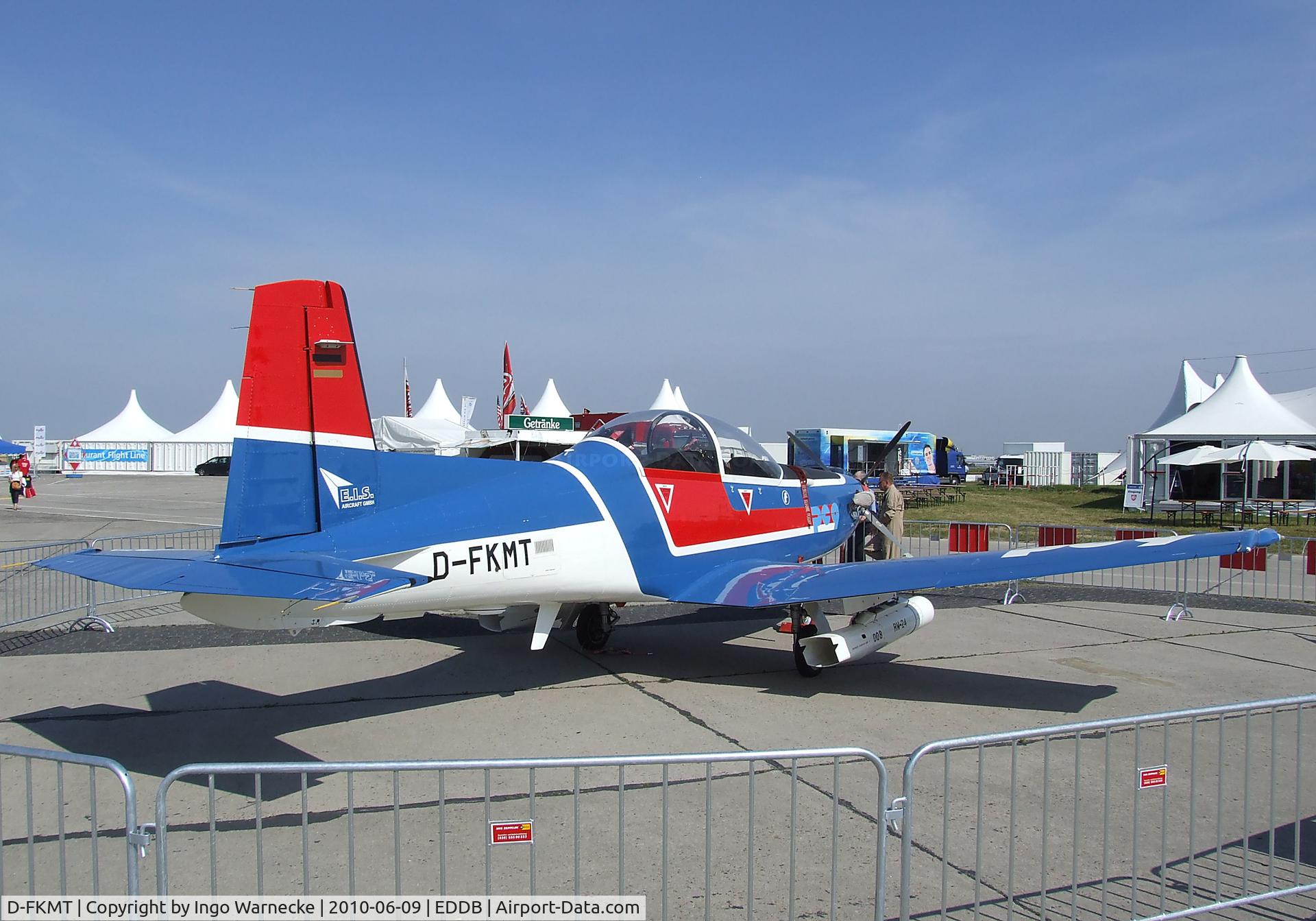 D-FKMT, Pilatus PC-9B C/N 176, Pilatus PC-9B of E.I.S. Aircraft (target services for German armed forces) at the ILA 2010, Berlin
