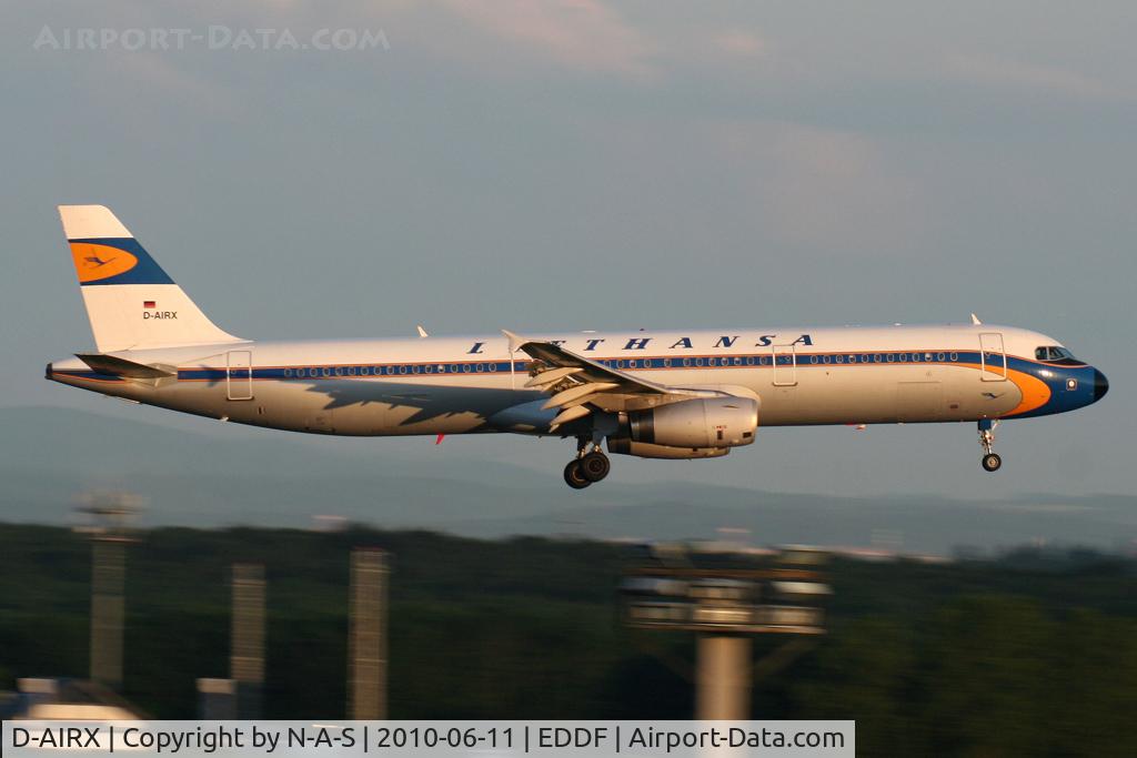 D-AIRX, 1998 Airbus A321-131 C/N 0887, Retro landing in last light