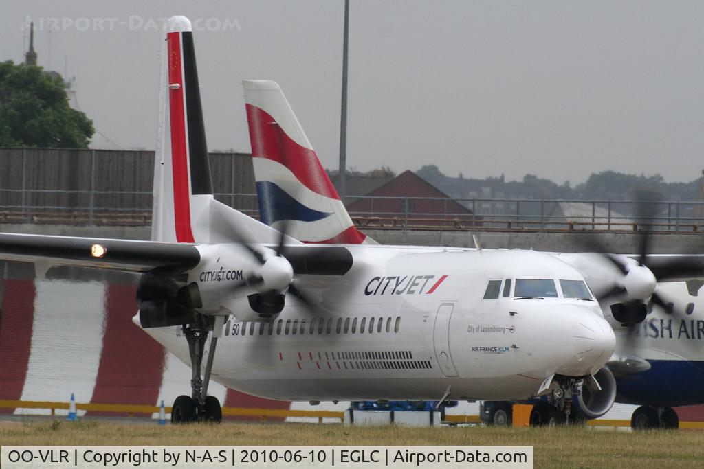 OO-VLR, 1988 Fokker 50 C/N 20121, Starting to enter the runway