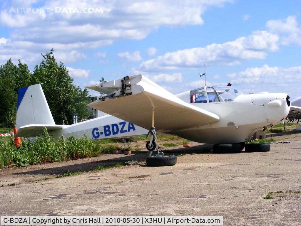 G-BDZA, 1976 Scheibe SF-25E Super Falke C/N 4320, at Husbands Bosworth