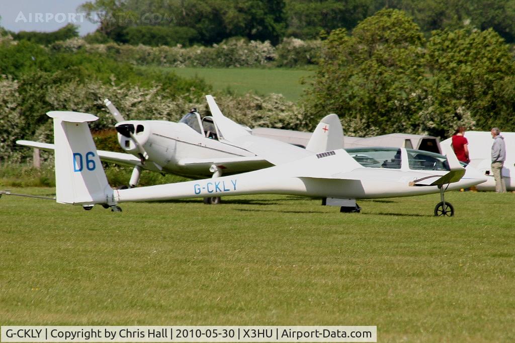 G-CKLY, 2005 DG Flugzeugbau DG-1000T C/N 10-66T6, at the Coventry Gliding Club