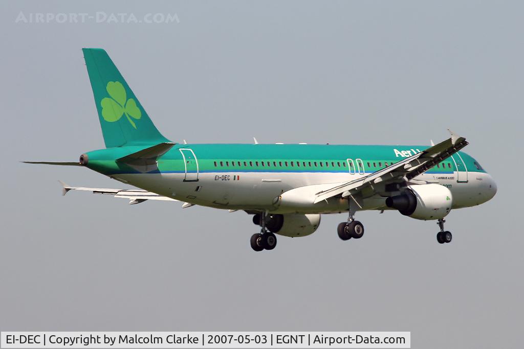 EI-DEC, 2004 Airbus A320-214 C/N 2217, Airbus A320-214 on approach to 07 at Newcastle Airport in 2007.