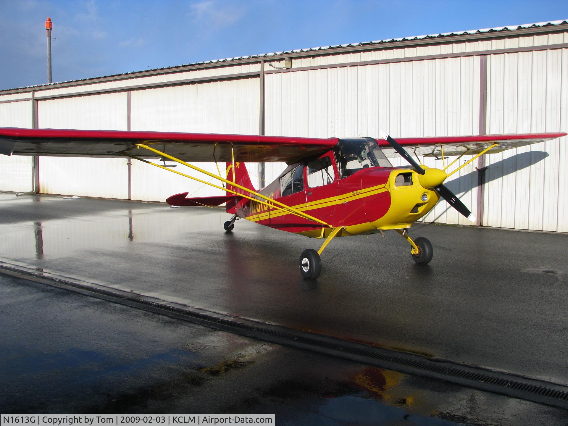 N1613G, 1968 Champion 7ECA Citabria C/N 618, hangered at CLM, Port Angeles, WA