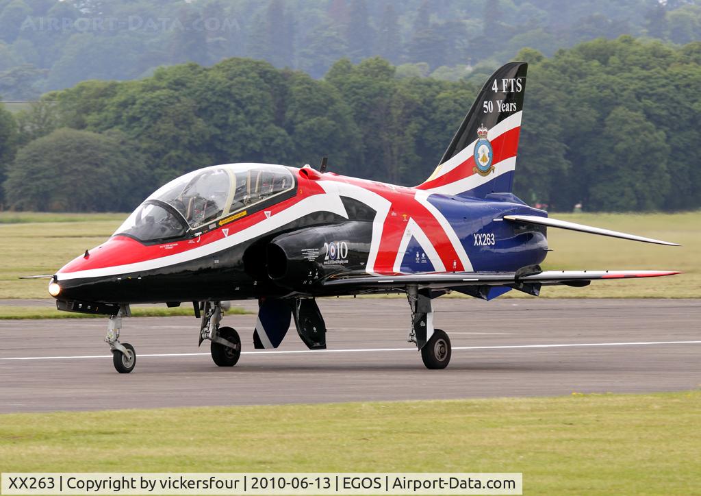 XX263, 1978 Hawker Siddeley Hawk T.1A C/N 099/312099, Royal Air Force. Operated by 4 FTS, wears the 2010 display scheme.