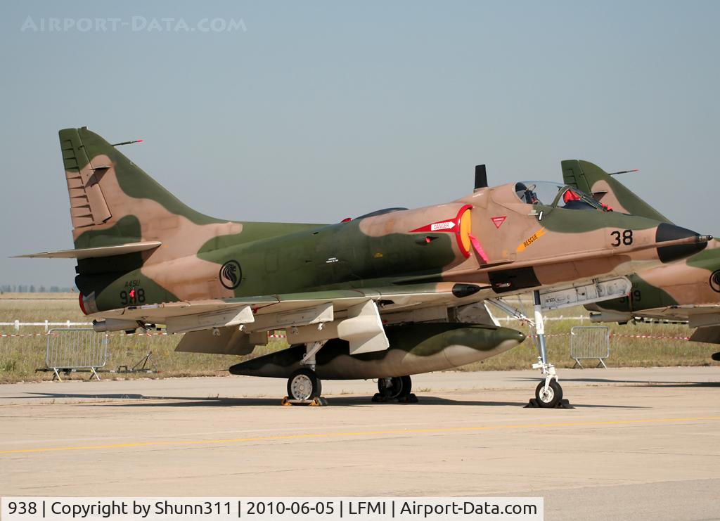 938, Douglas A-4SU Skyhawk C/N 12587, A4SU on static display @ LFMI