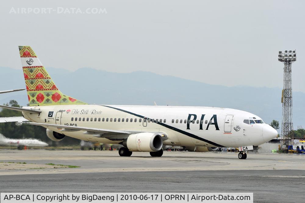 AP-BCA, 1985 Boeing 737-340 C/N 23294, Taxiing in for Parking.