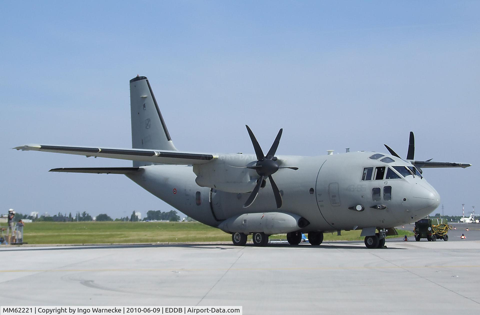 MM62221, Alenia C-27J Spartan C/N 132, Alenia C-27J Spartan of the Aeronautica Militare Italiana (Italian air force) at ILA 2010, Berlin