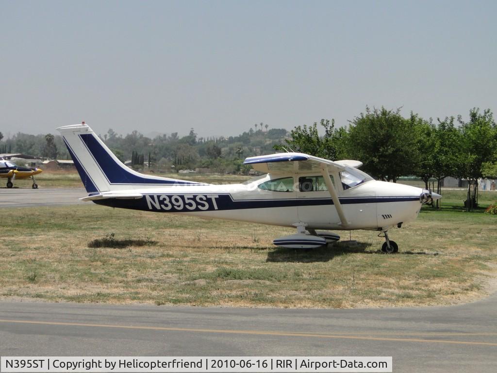 N395ST, 1973 Cessna 182P Skylane C/N 18262665, Parked