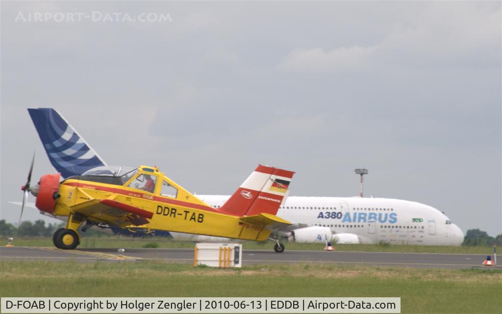 D-FOAB, 1978 PZL-Okecie PZL-106AR/2M Kruk C/N 48040, Berlin Air Show 2010