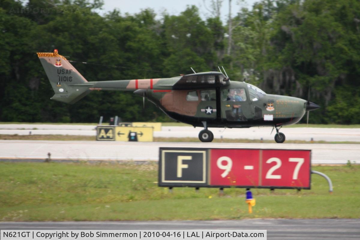 N621GT, Cessna 337 Super Skymaster C/N 337M-0292, Arriving at Lakeland, Florida during Sun N Fun 2010.
