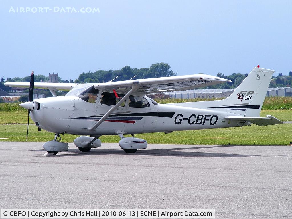 G-CBFO, 2001 Cessna 172S Skyhawk SP C/N 172S8929, privately owned