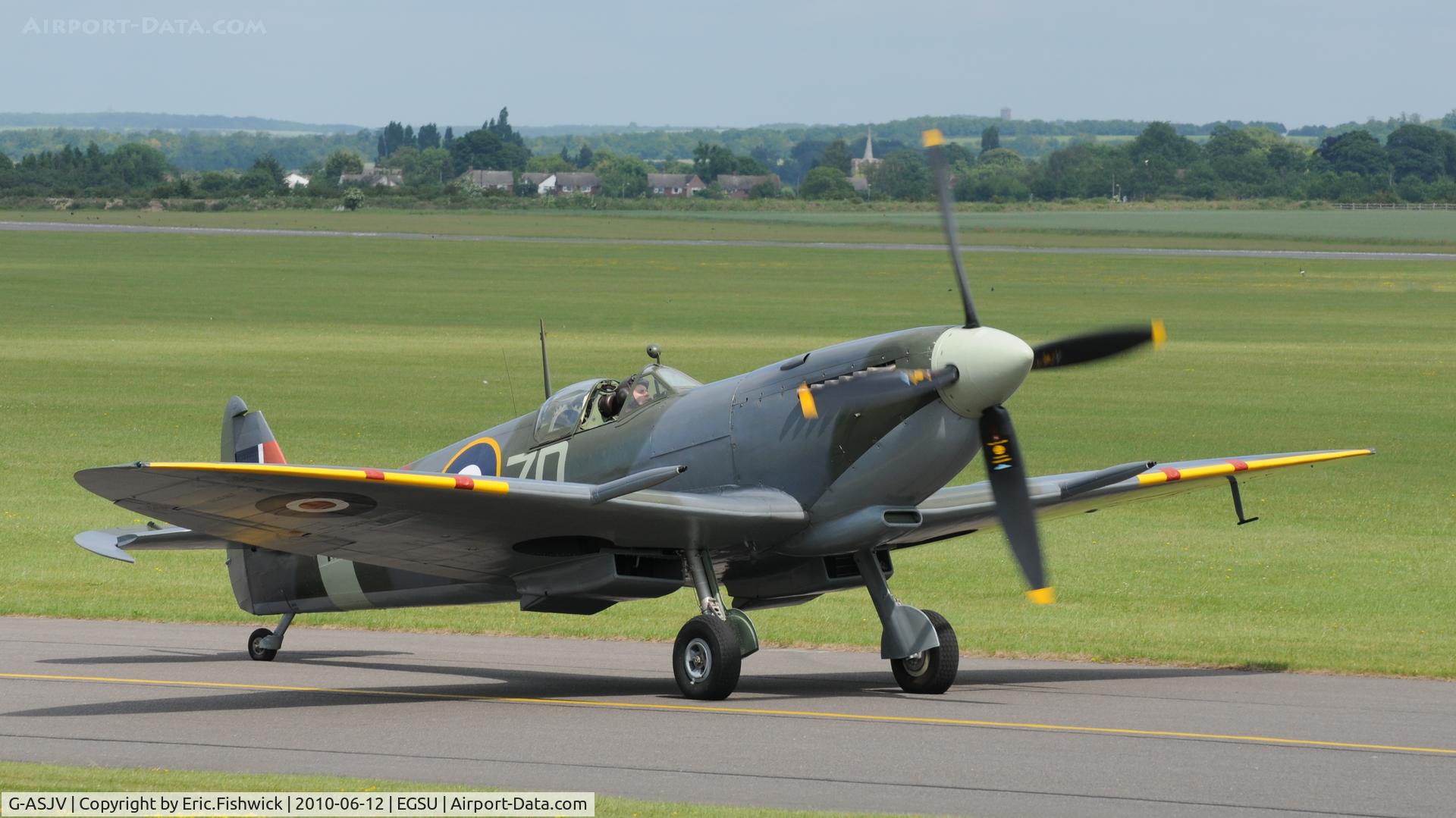 G-ASJV, 1943 Supermarine 361 Spitfire LF.IXb C/N CBAF.IX.552, 3. MH434 ('OFMC') at The Duxford Trophy Aerobatic Contest, June 2010
