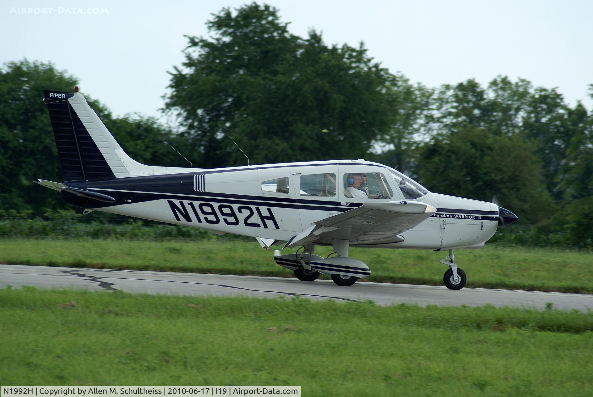 N1992H, 1977 Piper PA-28-161 C/N 28-7716076, 1977 PA28-161 Warrior