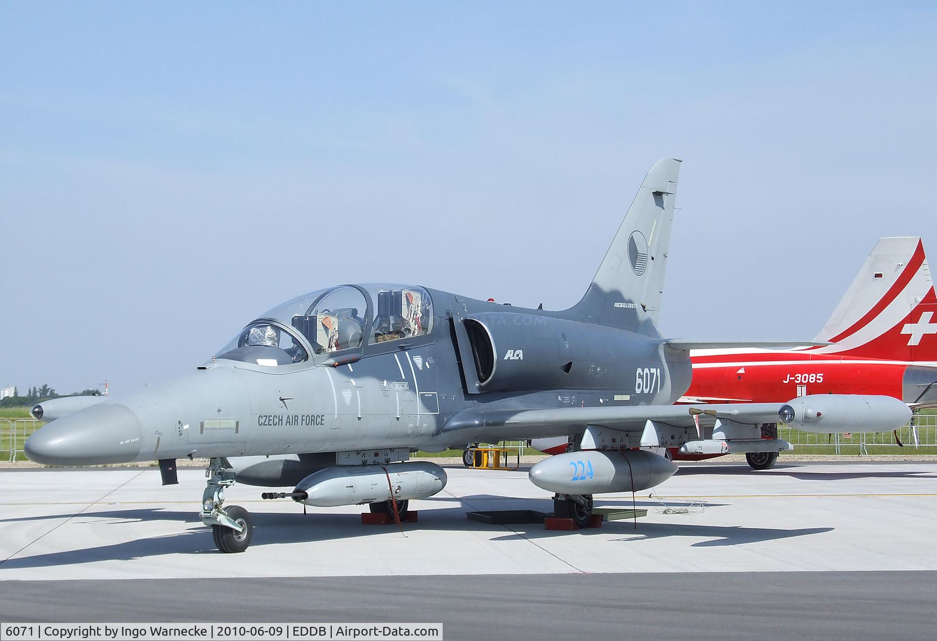6071, Aero L-159T1 ALCA C/N 156071, Aero L-159T1 ALCA of the Czech air force at ILA 2010, Berlin