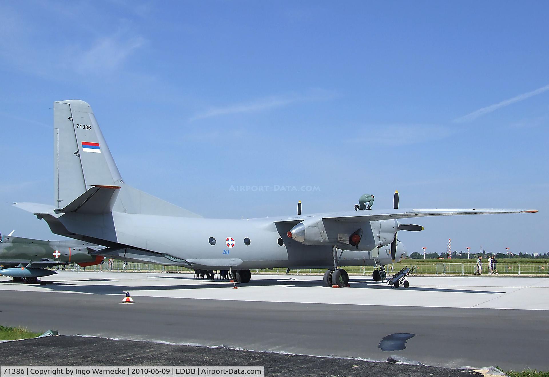 71386, 1984 Antonov An-26 C/N 139 04, Antonov An-26 CURL of the Serbian air force at ILA 2010, Berlin