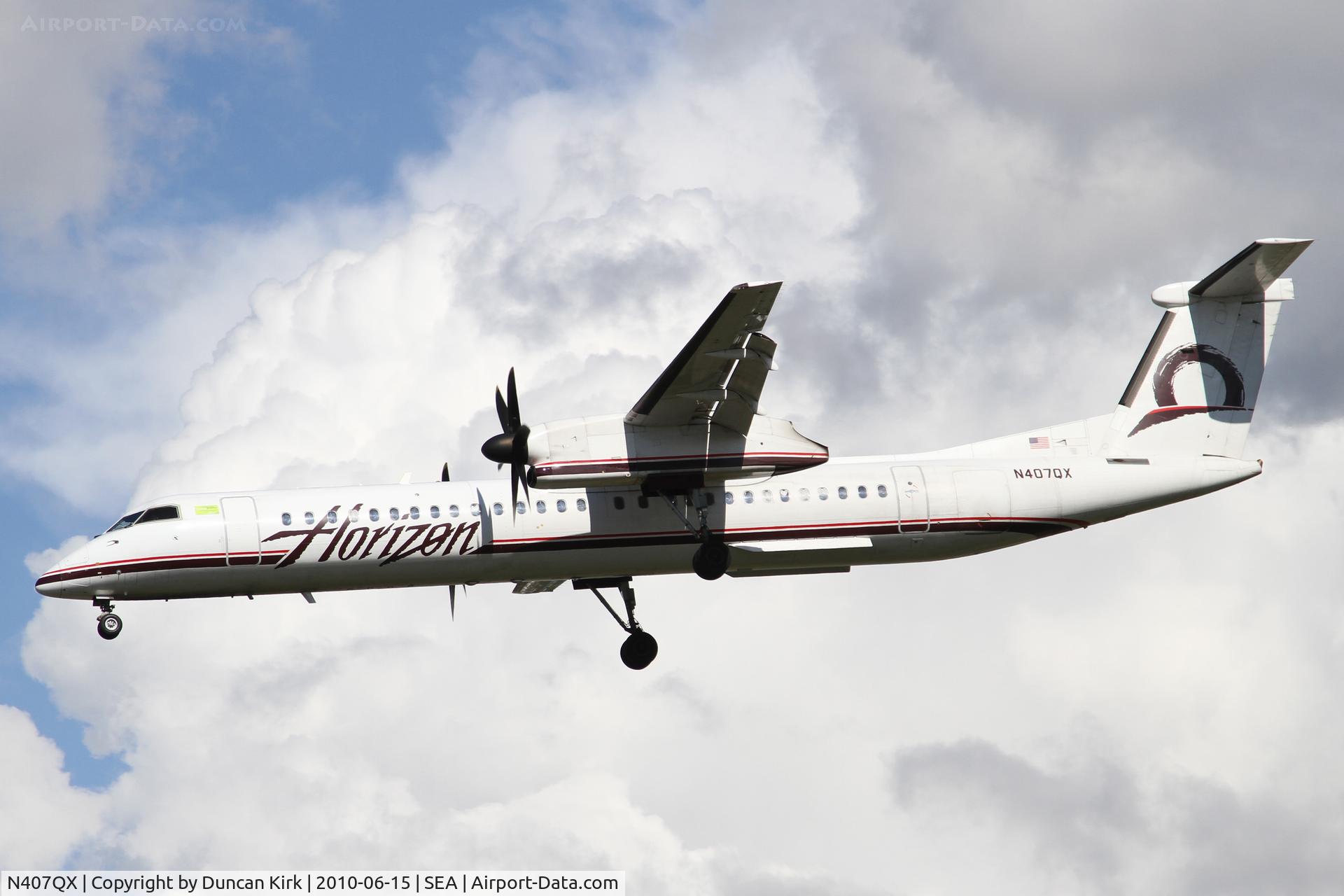 N407QX, 2001 Bombardier DHC-8-402 Dash 8 C/N 4049, Horizon has a huge fleet of Q400's