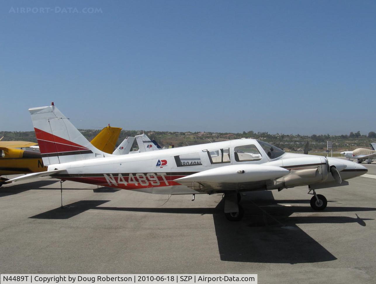 N4489T, 1972 Piper PA-34-200 C/N 34-7250111, 1972 Piper PA-34-200 SENECA, two Lycoming IO-360-A1A 200 Hp each