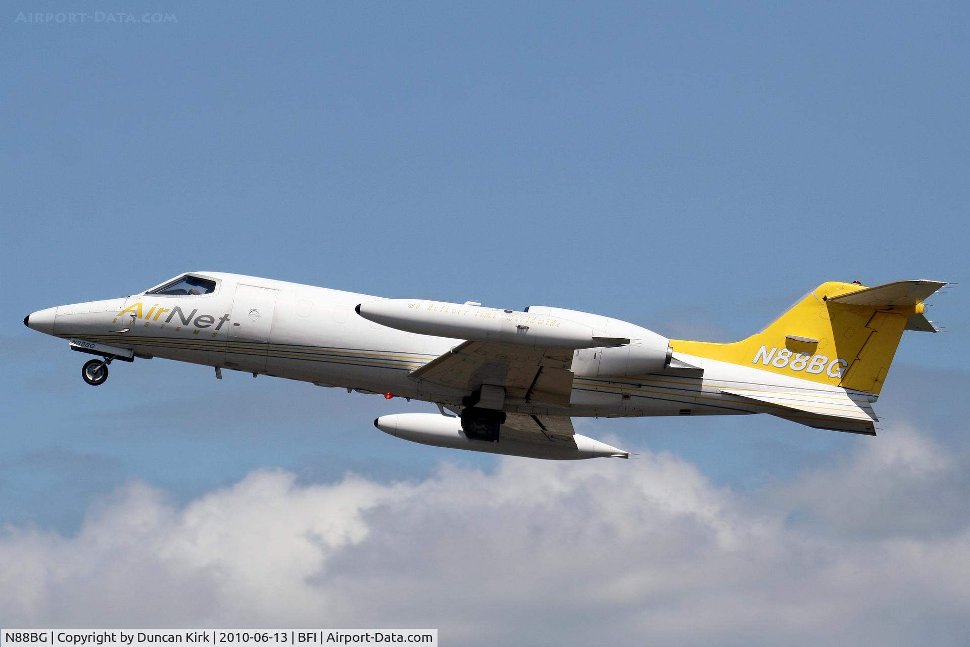 N88BG, 1976 Learjet 35A C/N 35-090, AirNet does daily flights out of BFI