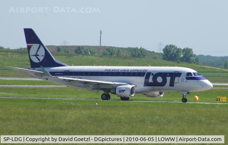SP-LDG, 2005 Embraer 170ST (ERJ-170-100ST) C/N 17000065, Before takeoff to Warsaw. Aicraft delivered in 2005.