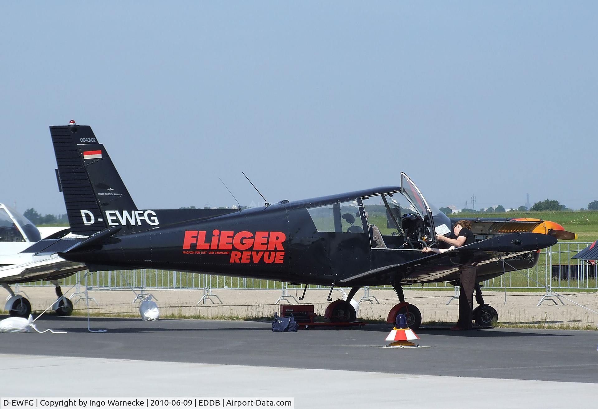 D-EWFG, 1974 Zlin Z-43 C/N 0043/02, Zlin Z-43 at ILA 2010, Berlin