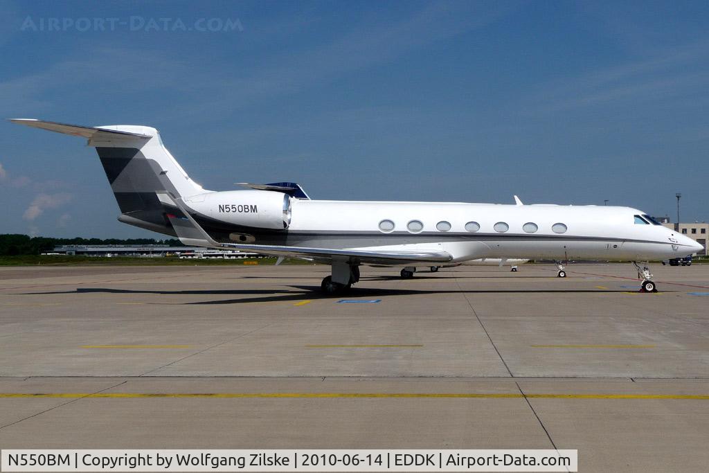 N550BM, 2007 Gulfstream Aerospace GV-SP (G550) C/N 5171, visitor
