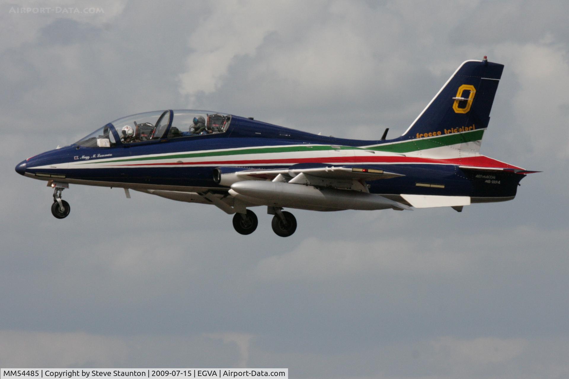 MM54485, Aermacchi MB-339PAN C/N 6682/077/AD014, Taken at the Royal International Air Tattoo 2009