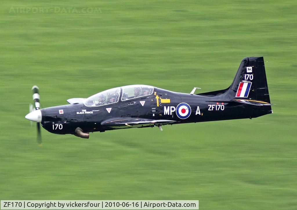 ZF170, 1989 Short S-312 Tucano T1 C/N S022/T22, Royal Air Force. Operated by 76 (R) Squadron, coded 'MP-A' and named 'THE BLACK PRINCE'. M6 Pass, Cumbria.