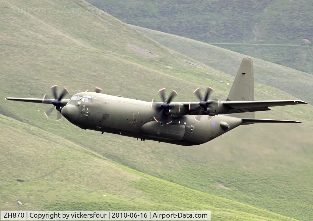 ZH870, 1997 Lockheed Martin C-130J-30 Hercules C.4 C/N 382-5445, Royal Air Force. Operated by LTW. M6 Pass, Cumbria.