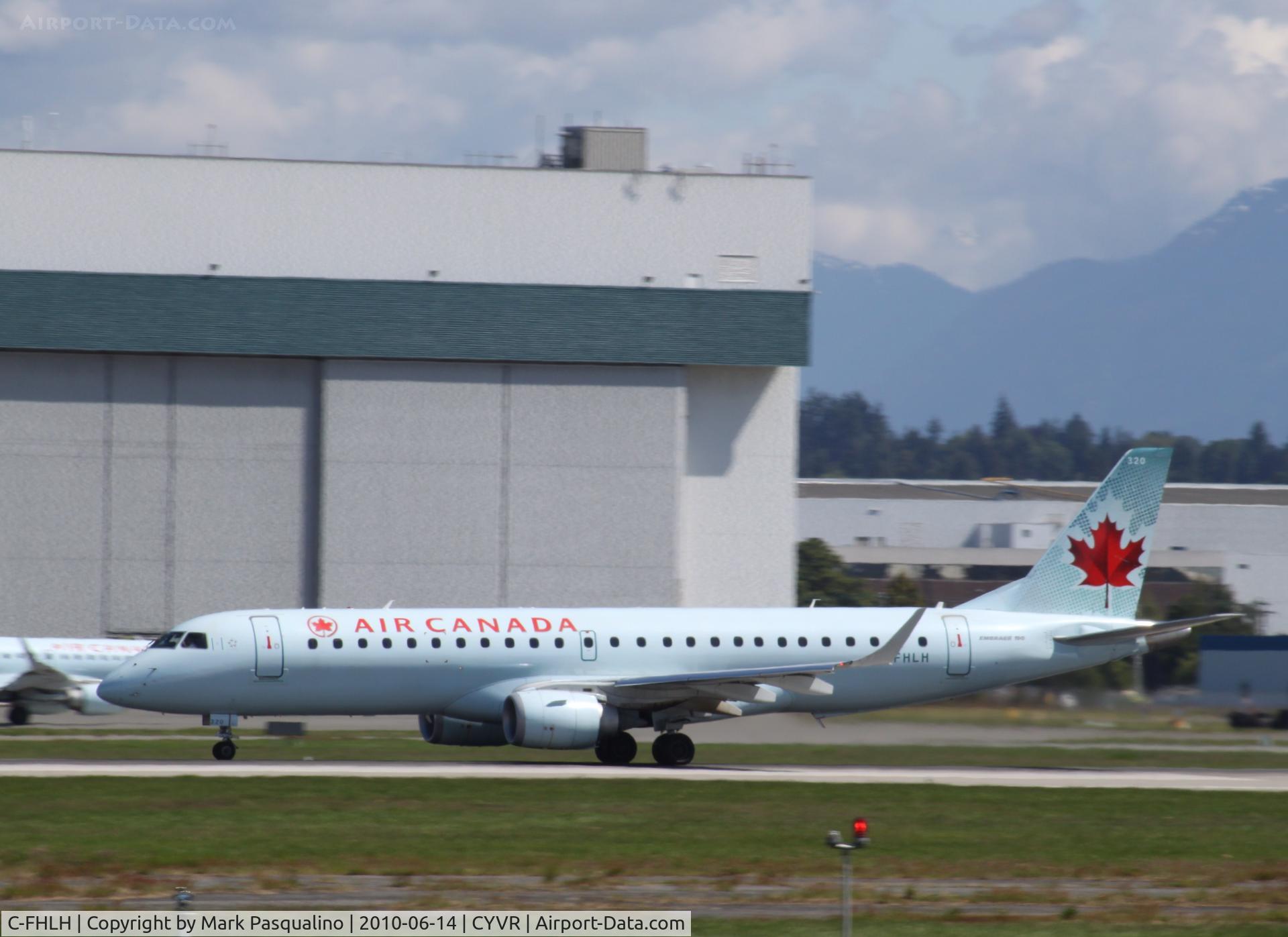 C-FHLH, 2007 Embraer 190AR (ERJ-190-100IGW) C/N 19000068, ERJ 190-100 IGW