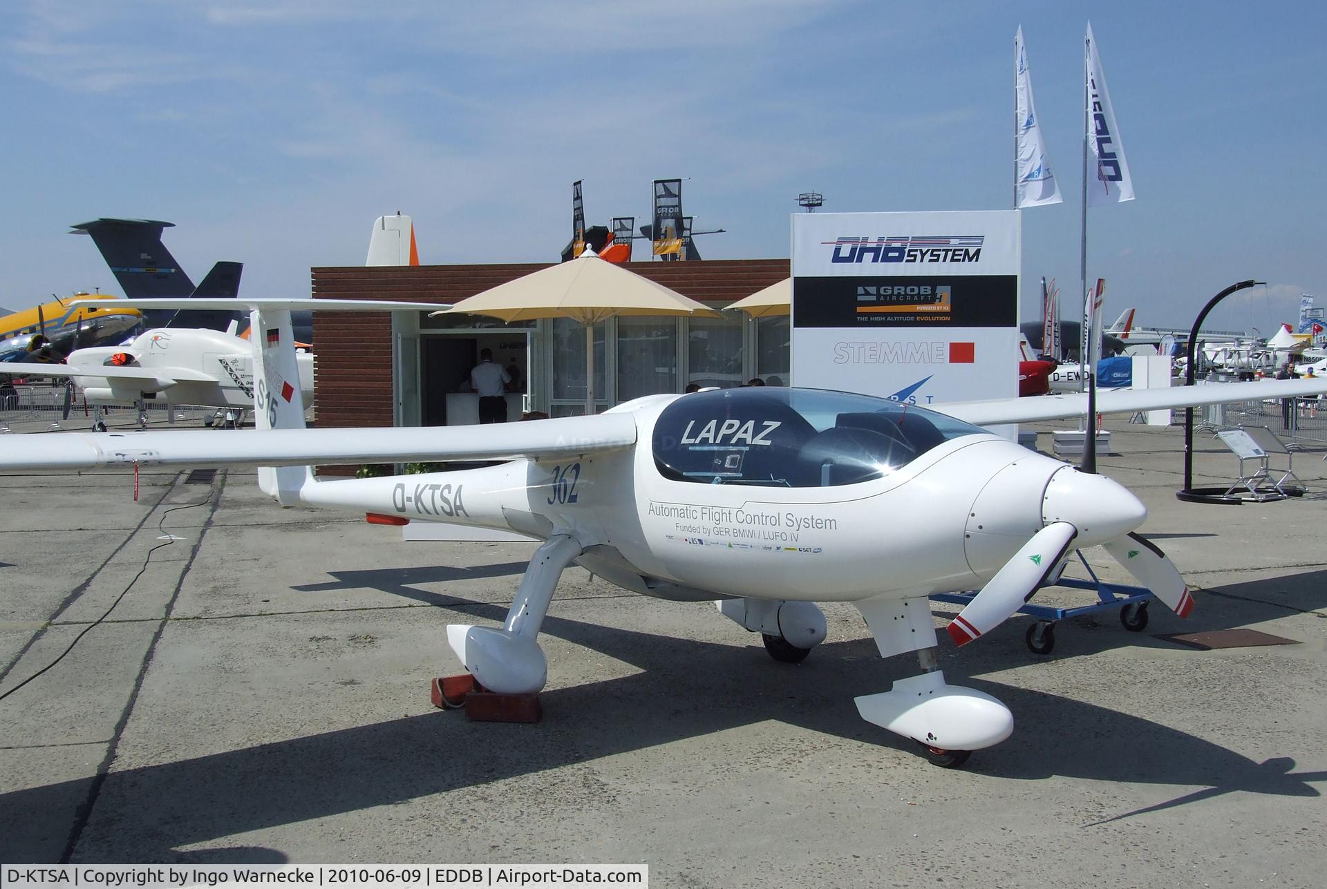 D-KTSA, Stemme S-6 C/N 001, Stemme S-15 (converted from prototype S-6) at ILA 2010, Berlin