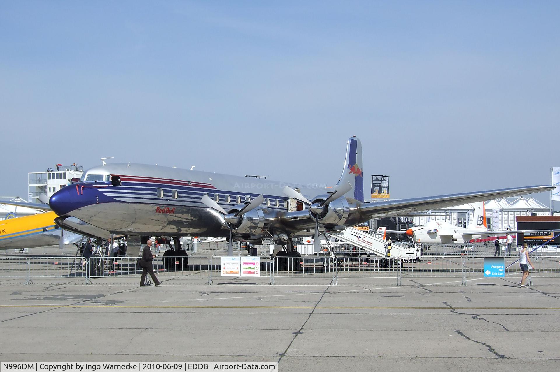 N996DM, 1958 Douglas DC-6B C/N 45563, Douglas DC-6B at ILA 2010, Berlin