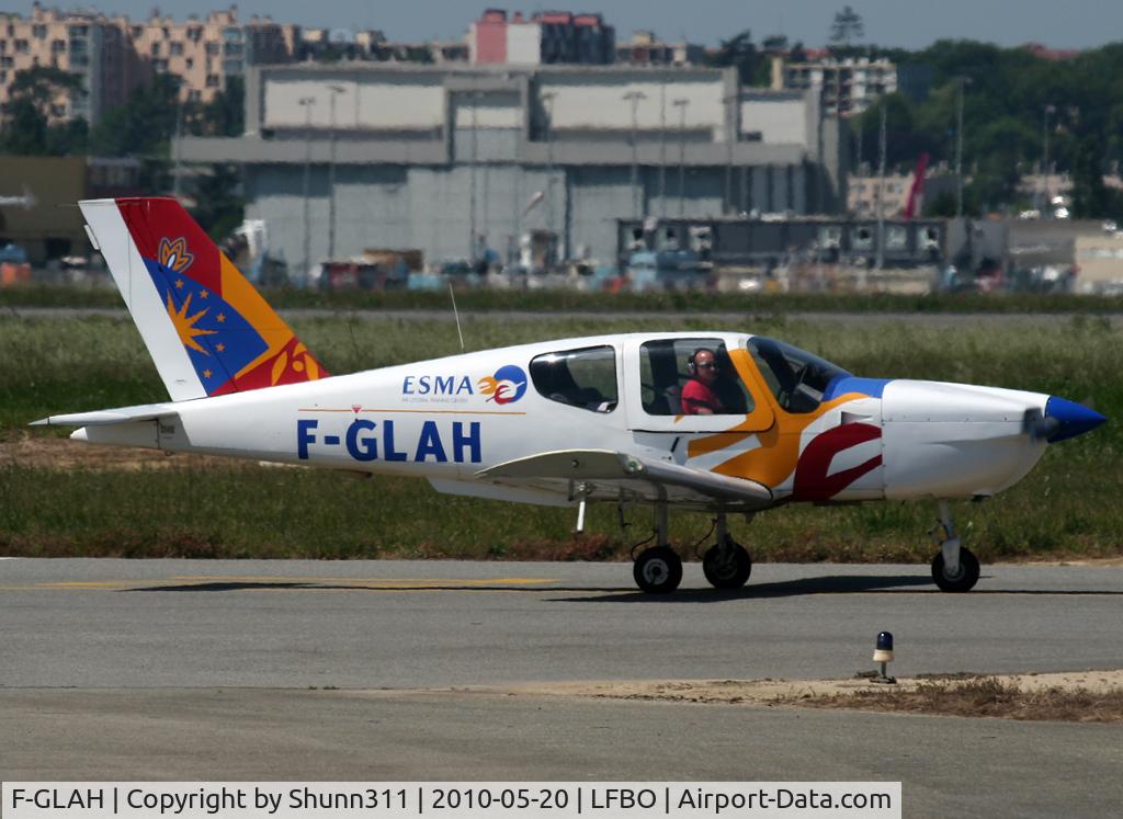F-GLAH, Socata TB-9 Tampico C/N 1076, Taxiing to the General Aviation area...