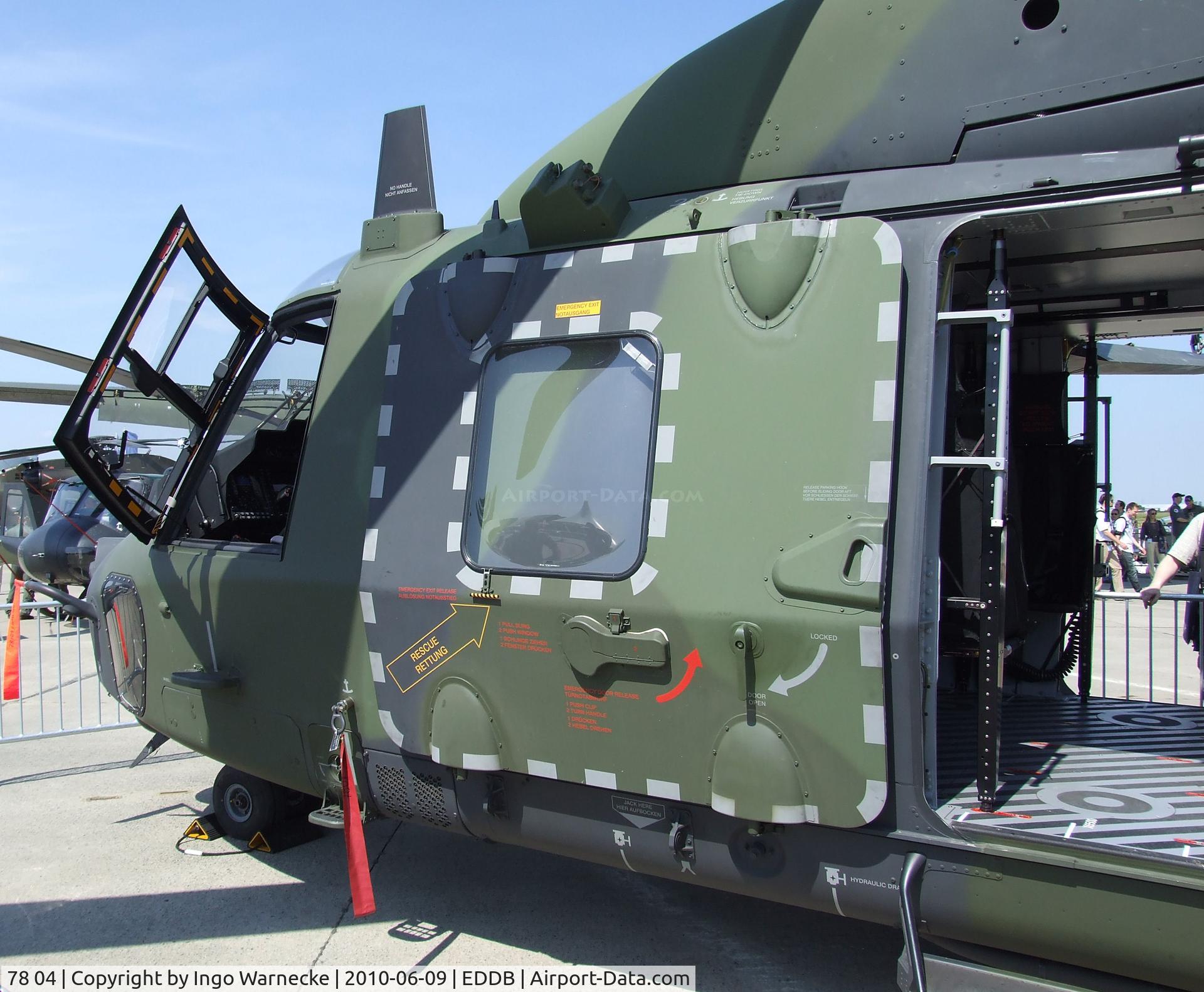 78 04, NHI NH-90 TTH Caiman C/N TGEA04, NHI NH90TTH of the German army aviation (Heeresflieger) at ILA 2010, Berlin