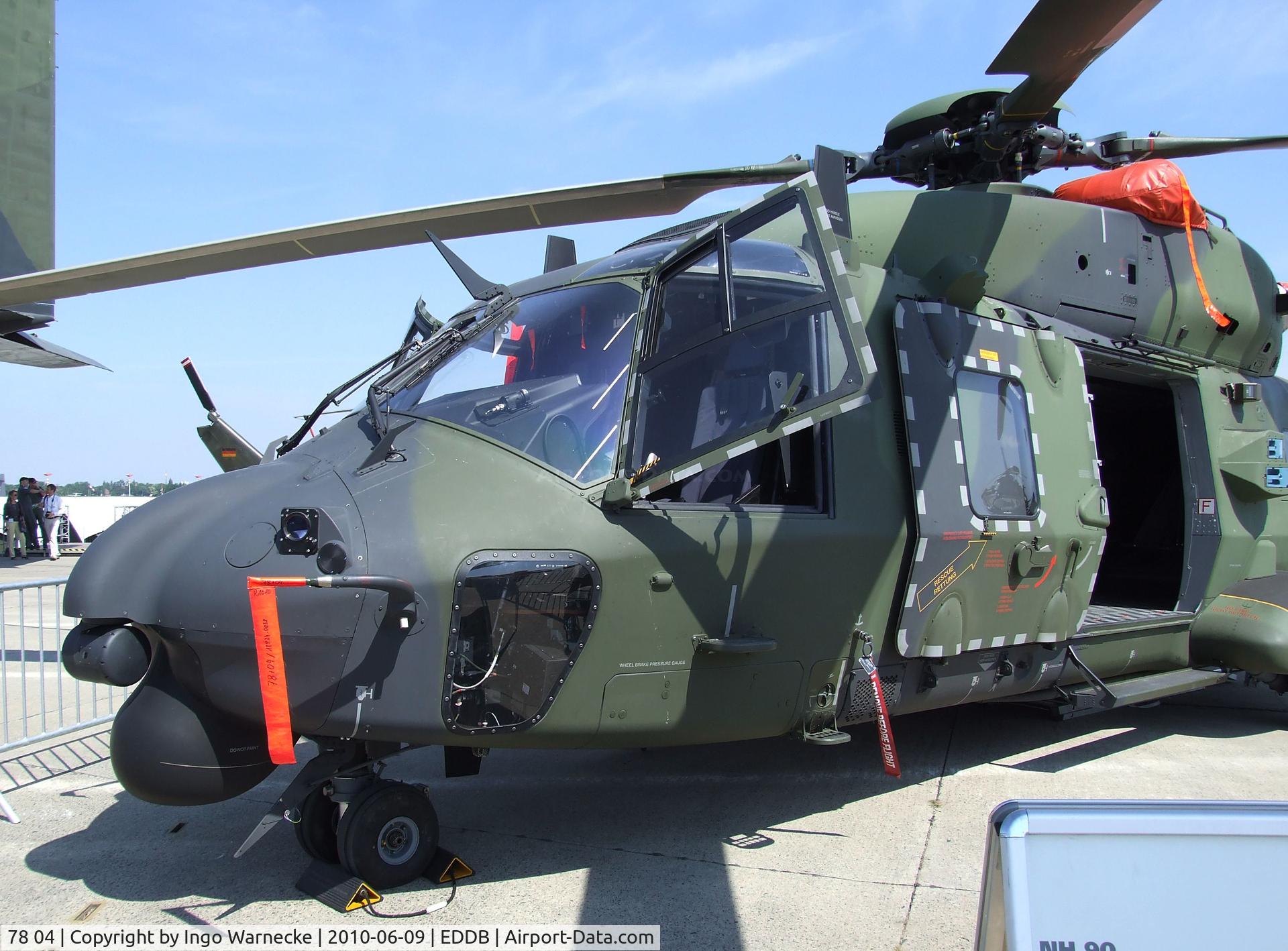 78 04, NHI NH-90 TTH Caiman C/N TGEA04, NHI NH90TTH of the German army aviation (Heeresflieger) at ILA 2010, Berlin