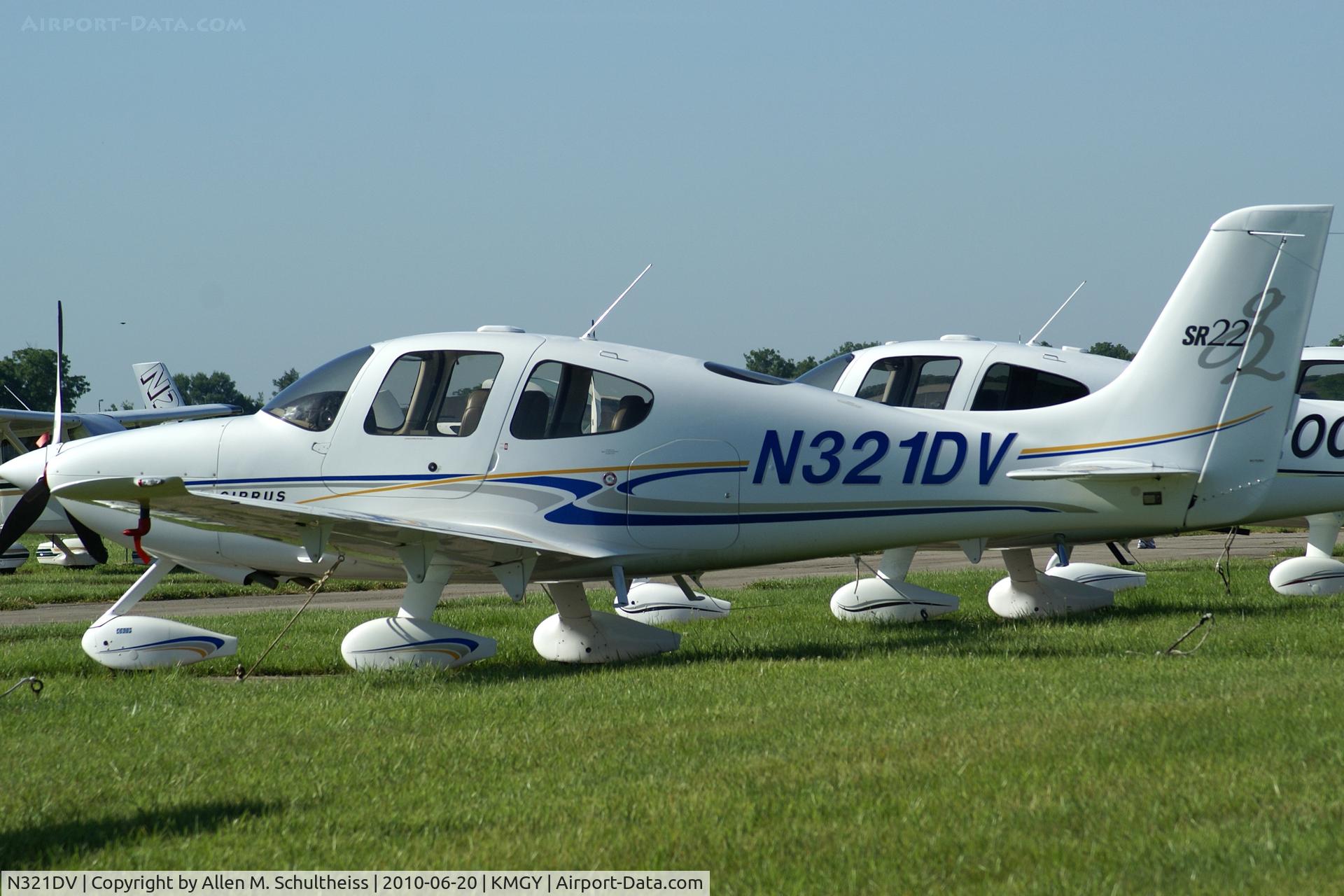 N321DV, 2004 Cirrus SR22 C/N 0878, 2004 Cirrus SR22