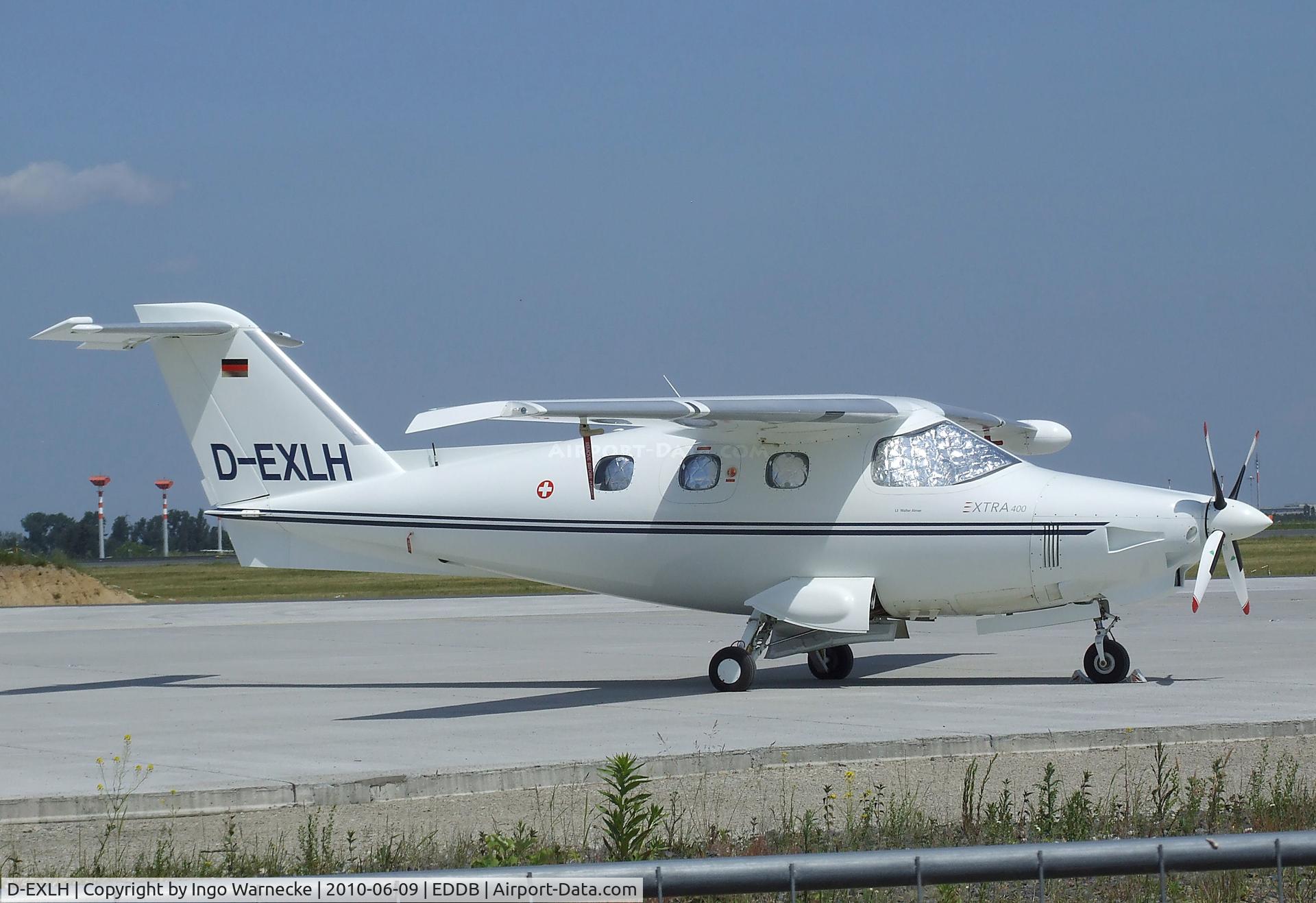D-EXLH, 2000 Extra EA-400 C/N 06, Extra EA-400 at ILA 2010, Berlin